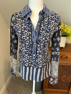 We The Free multicolored blue top